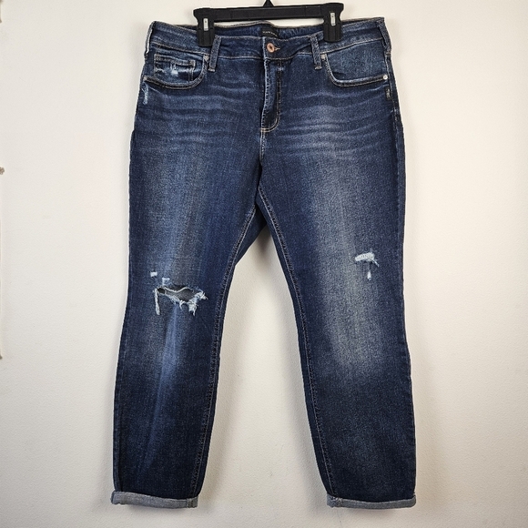 Silver Jeans Plus Boyfriend Cropped Jeans Size 18 L29 Distressed - Picture 1 of 7